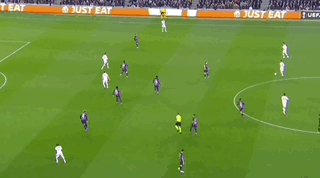 开云娱乐-【欧联杯】拉菲传射，拉师傅破门造乌龙，巴萨2-2曼联